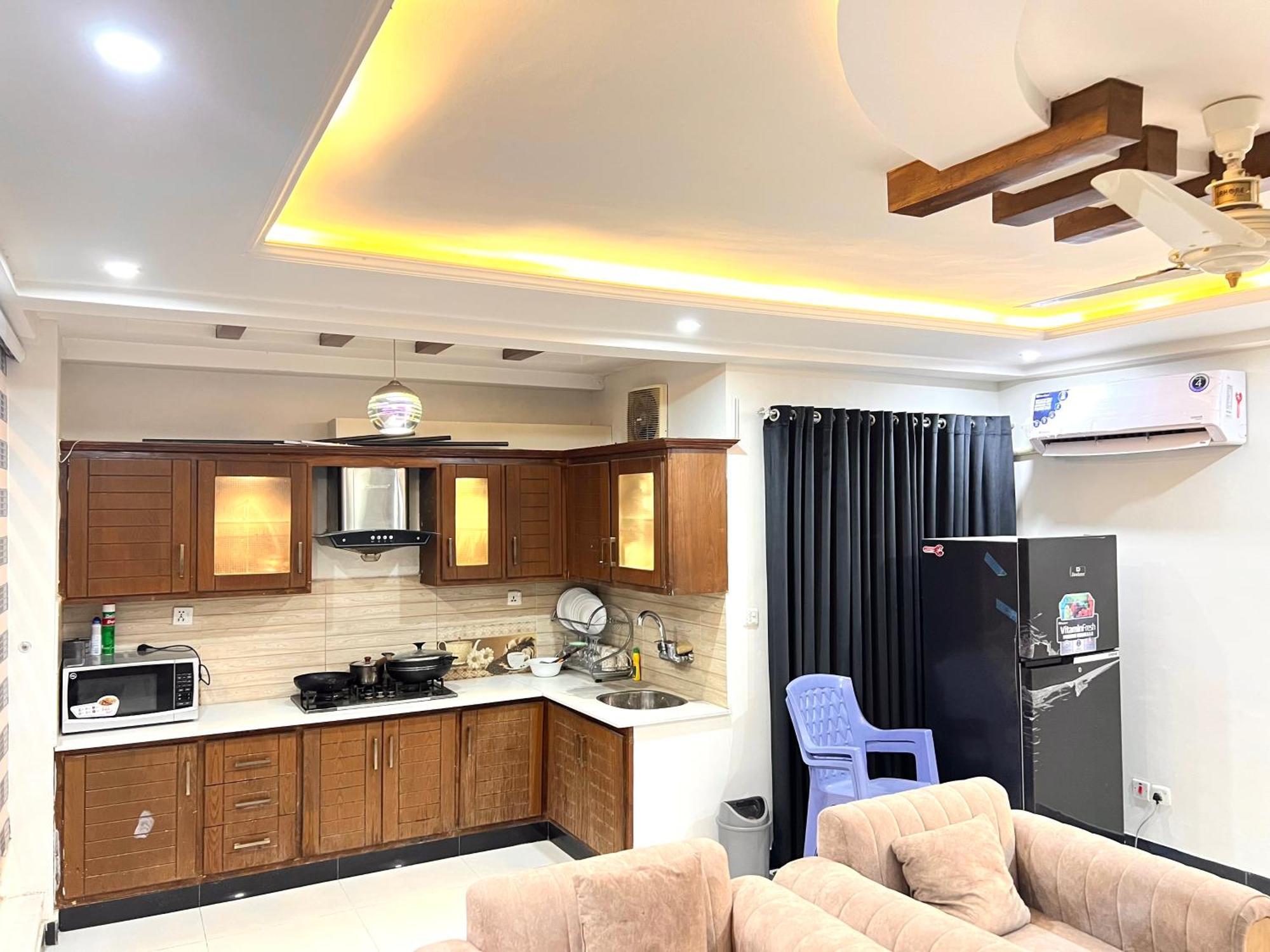 Luxury Apartment Hotel Исламабад Экстерьер фото