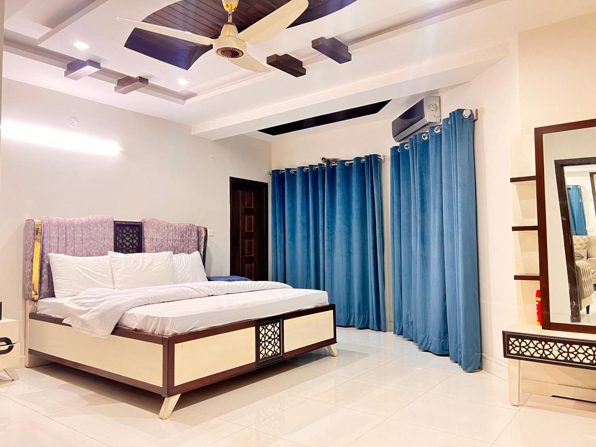 Luxury Apartment Hotel Исламабад Экстерьер фото