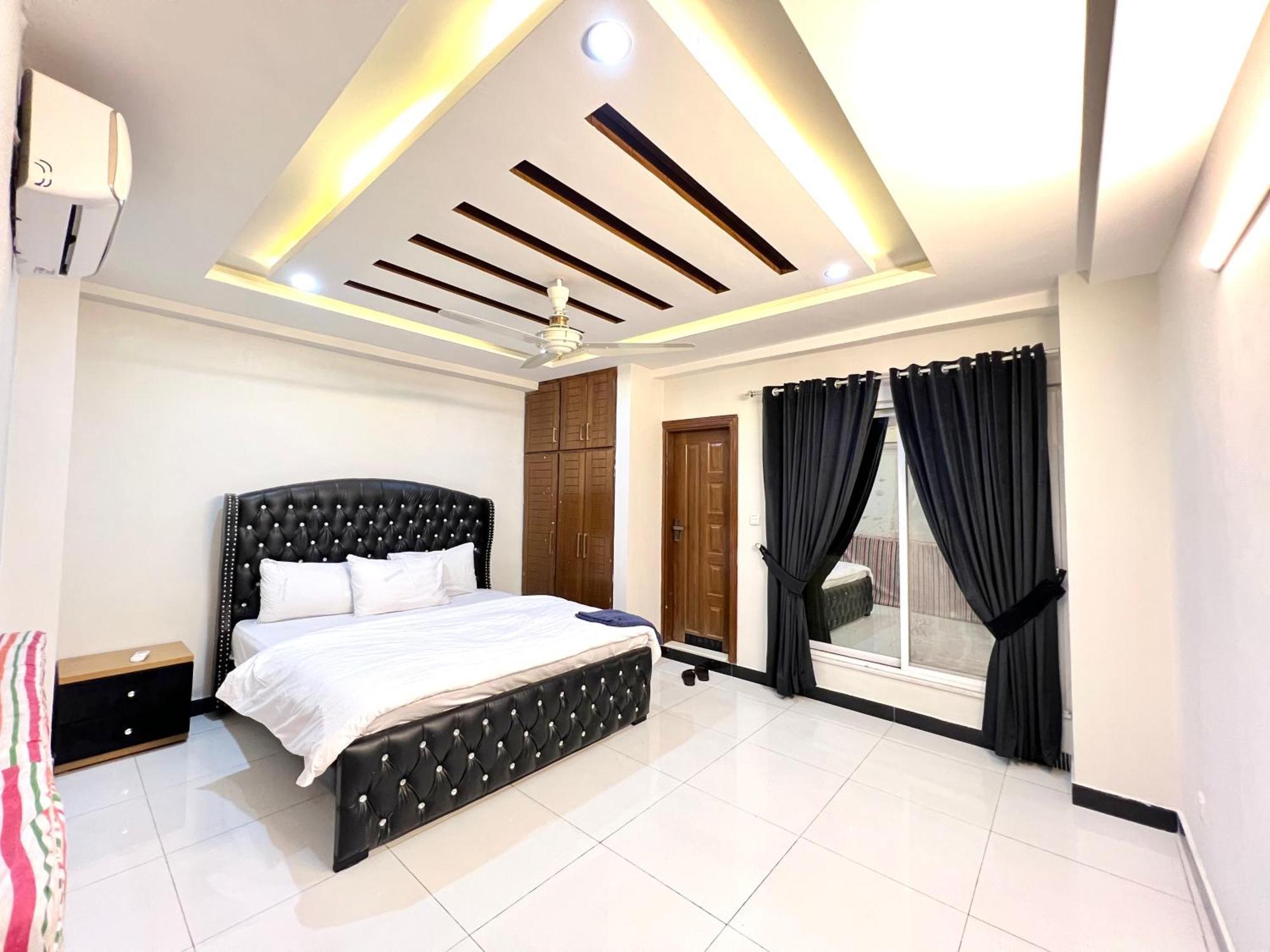 Luxury Apartment Hotel Исламабад Экстерьер фото
