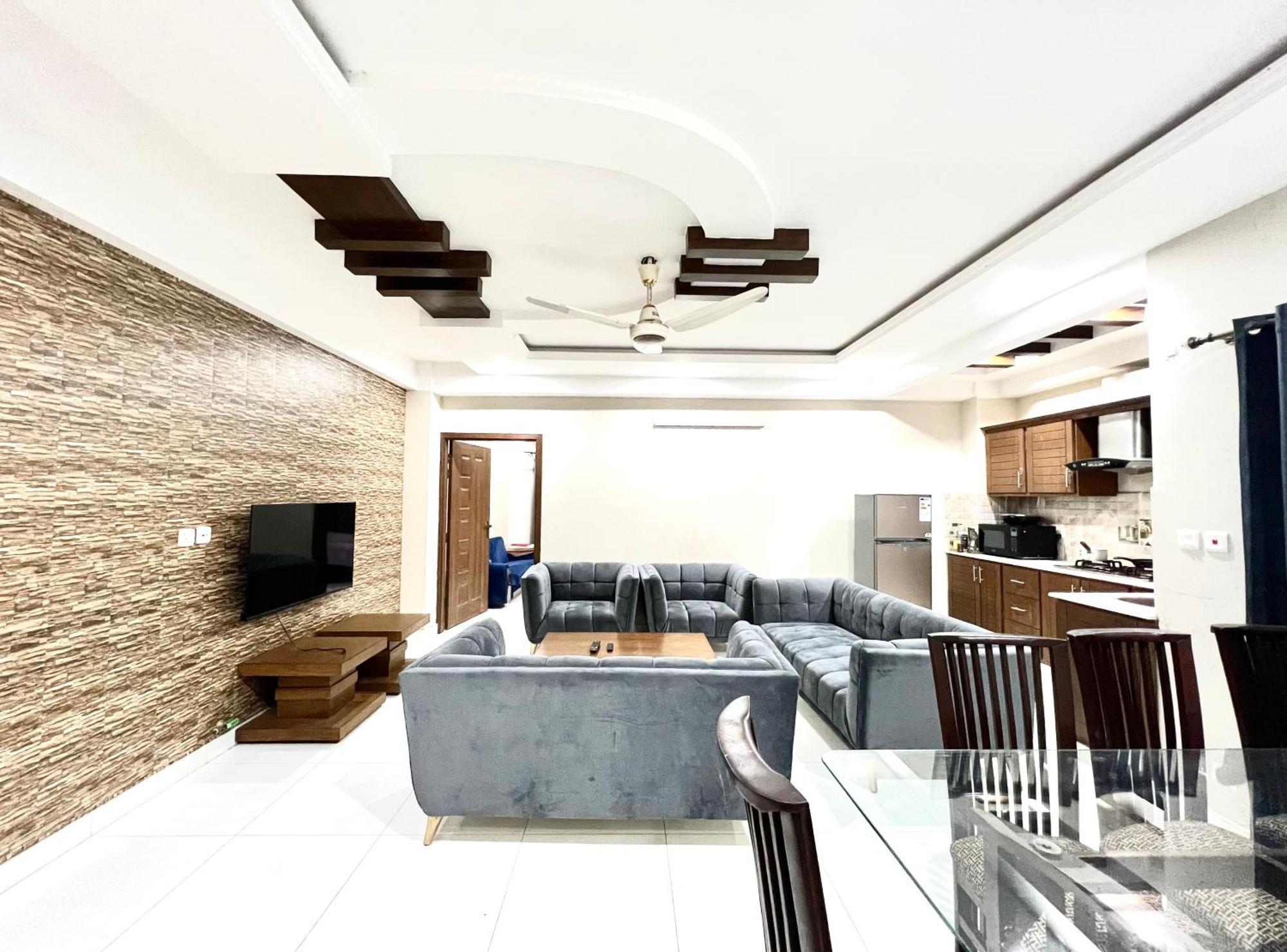 Luxury Apartment Hotel Исламабад Экстерьер фото