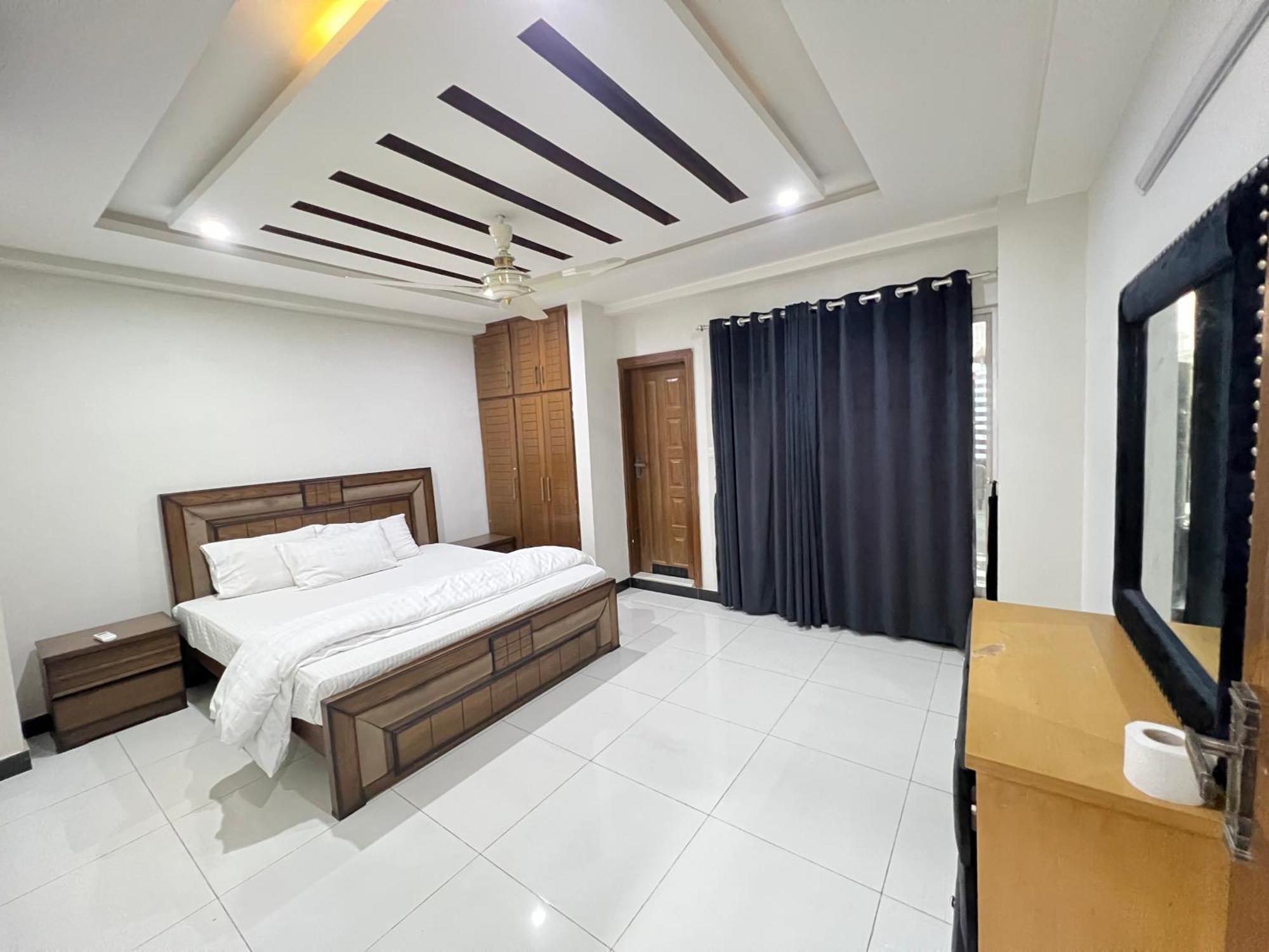 Luxury Apartment Hotel Исламабад Экстерьер фото